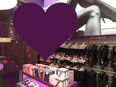 Dessous im Erotikstore Hohenwarsleben