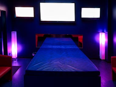 Sexkino 18+ Rheinböllen