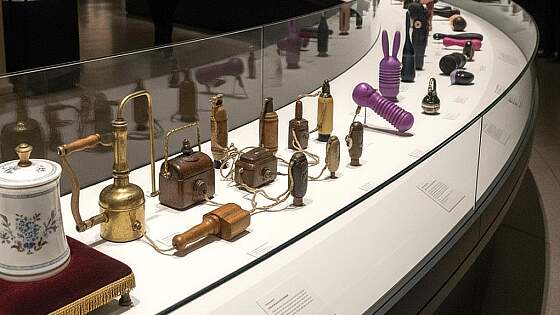 Museum für Vibratoren &copy; KI-Generiert